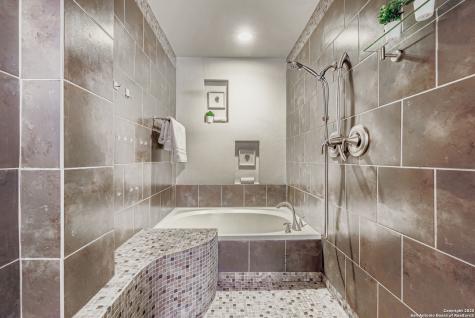 9322 Valley Ridge San Antonio TX 78250