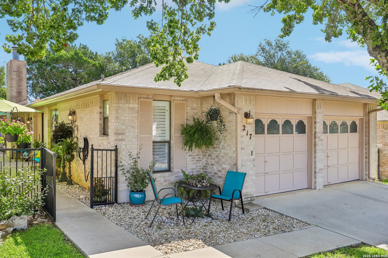 1217 Bluff Creek Circle New Braunfels TX 78130