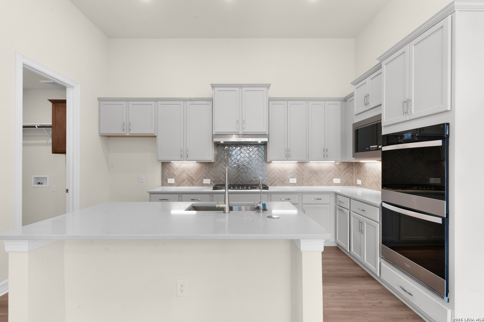 1562 Worsham Pass San Antonio TX 78260