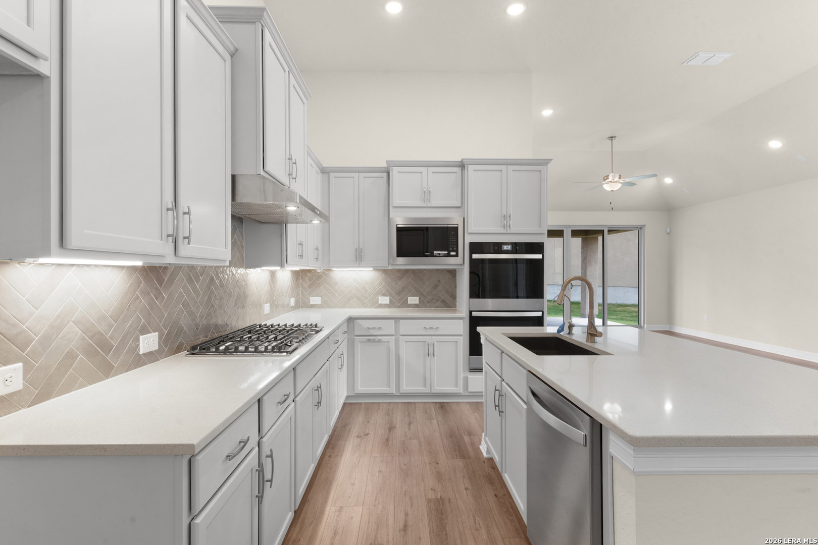 1562 Worsham Pass San Antonio TX 78260