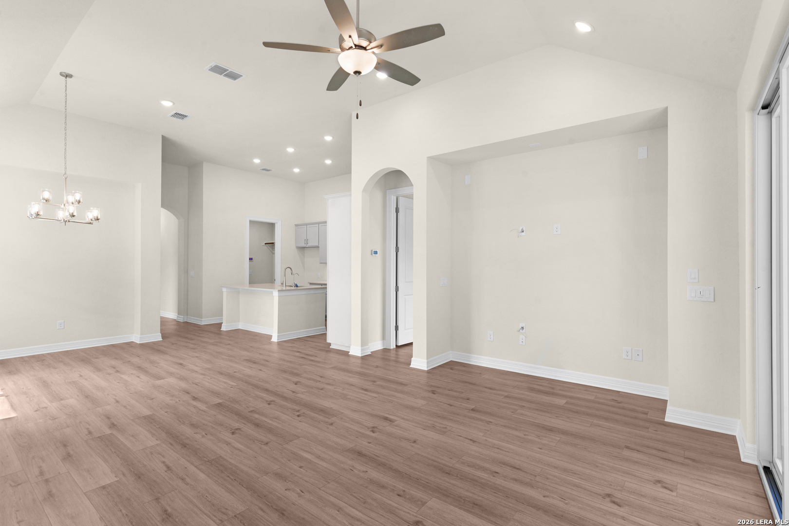 1562 Worsham Pass San Antonio TX 78260