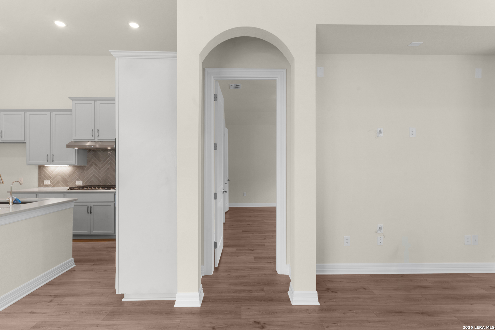 1562 Worsham Pass San Antonio TX 78260