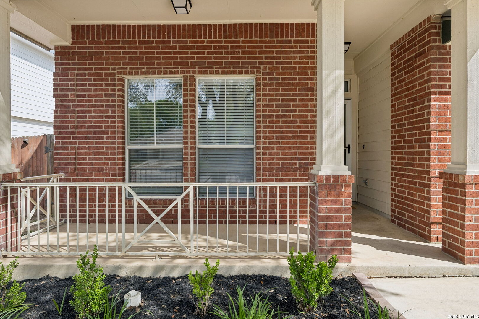 8927 Interlachen Selma TX 78154