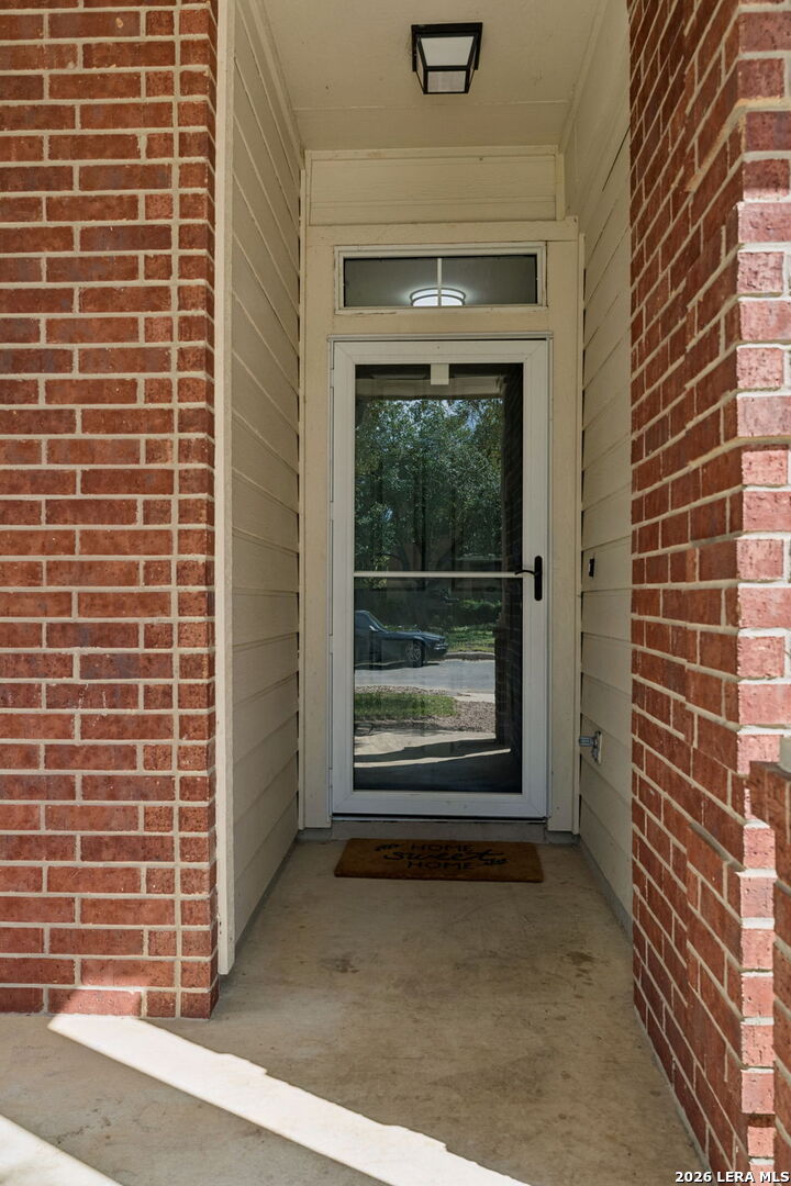 8927 Interlachen Selma TX 78154