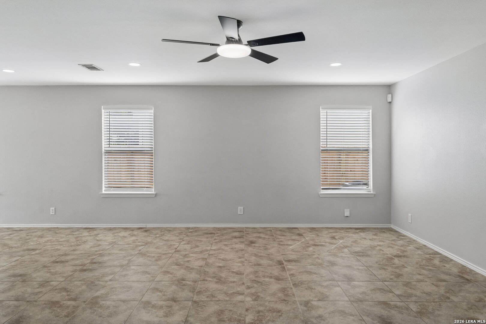8927 Interlachen Selma TX 78154