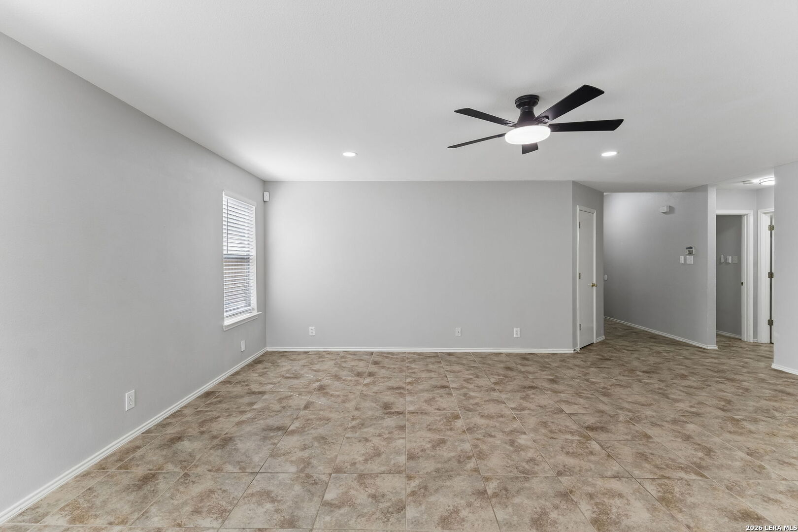 8927 Interlachen Selma TX 78154