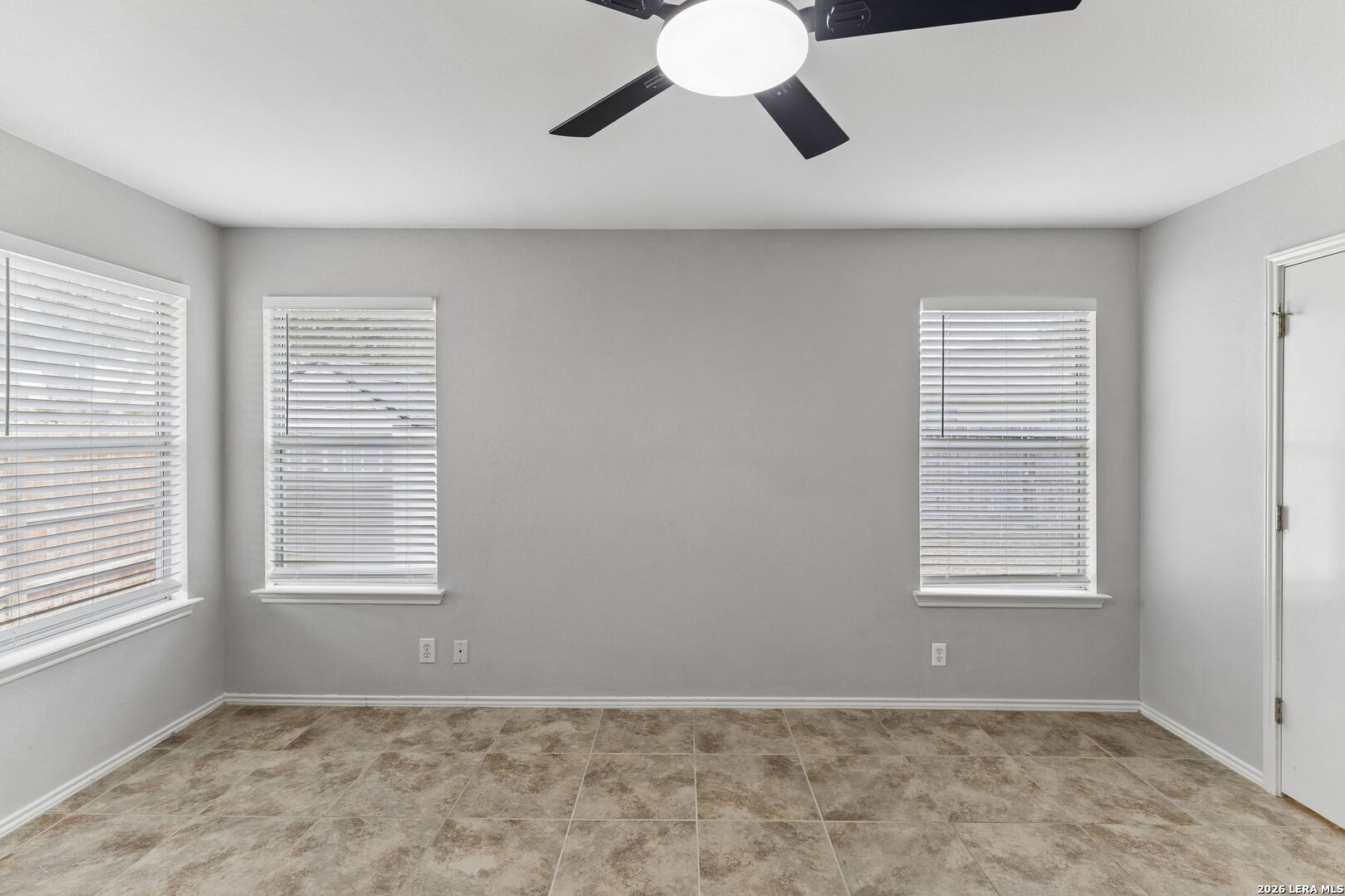 8927 Interlachen Selma TX 78154
