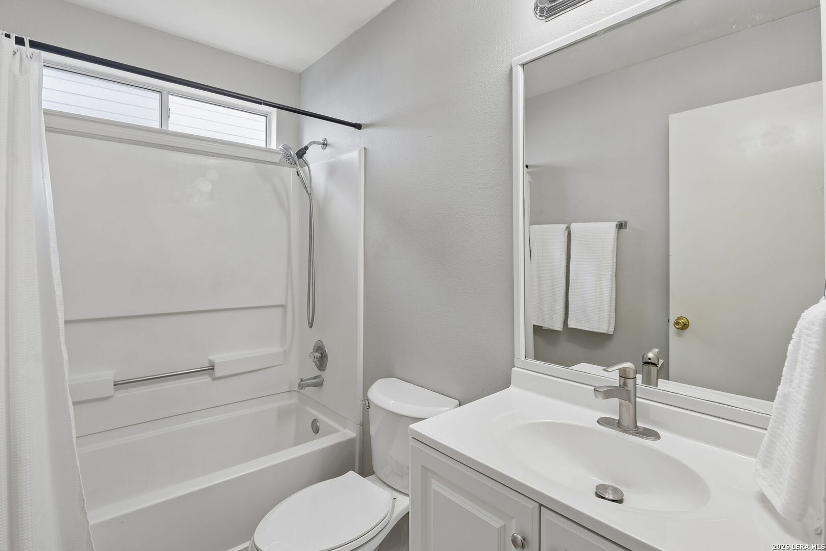 8927 Interlachen Selma TX 78154