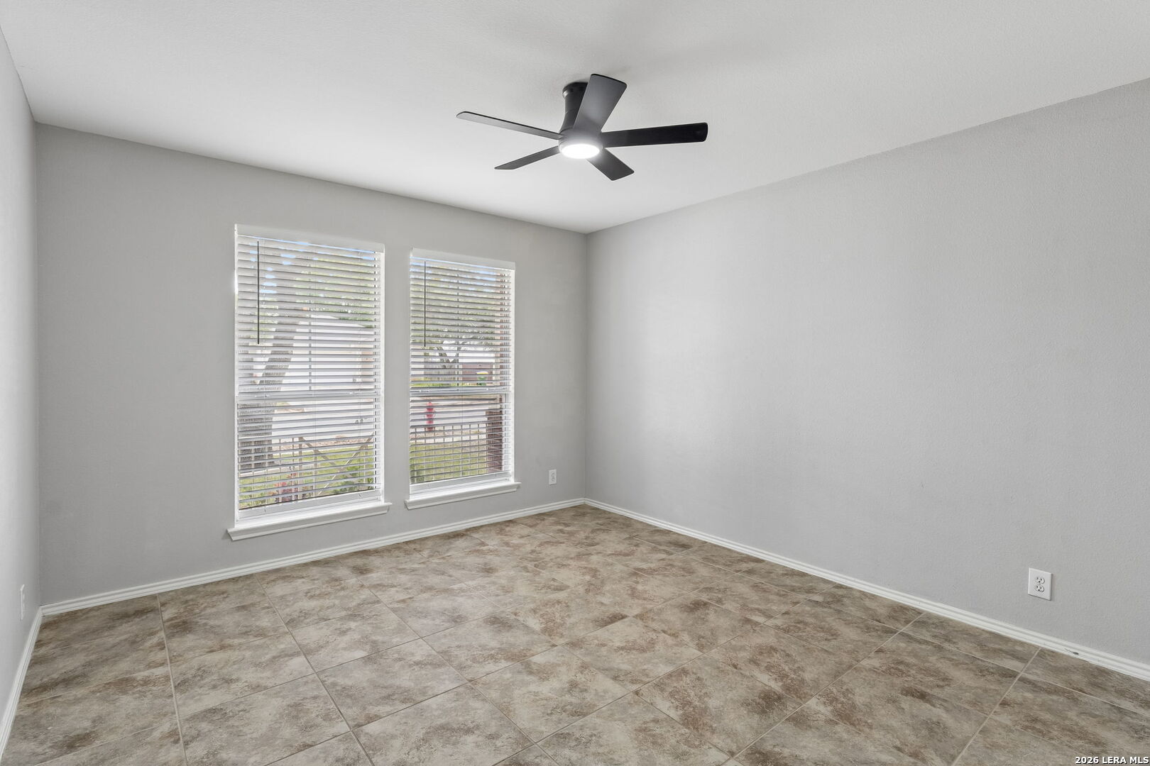 8927 Interlachen Selma TX 78154