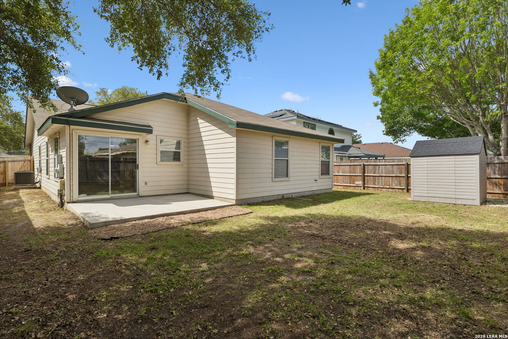 8927 Interlachen Selma TX 78154