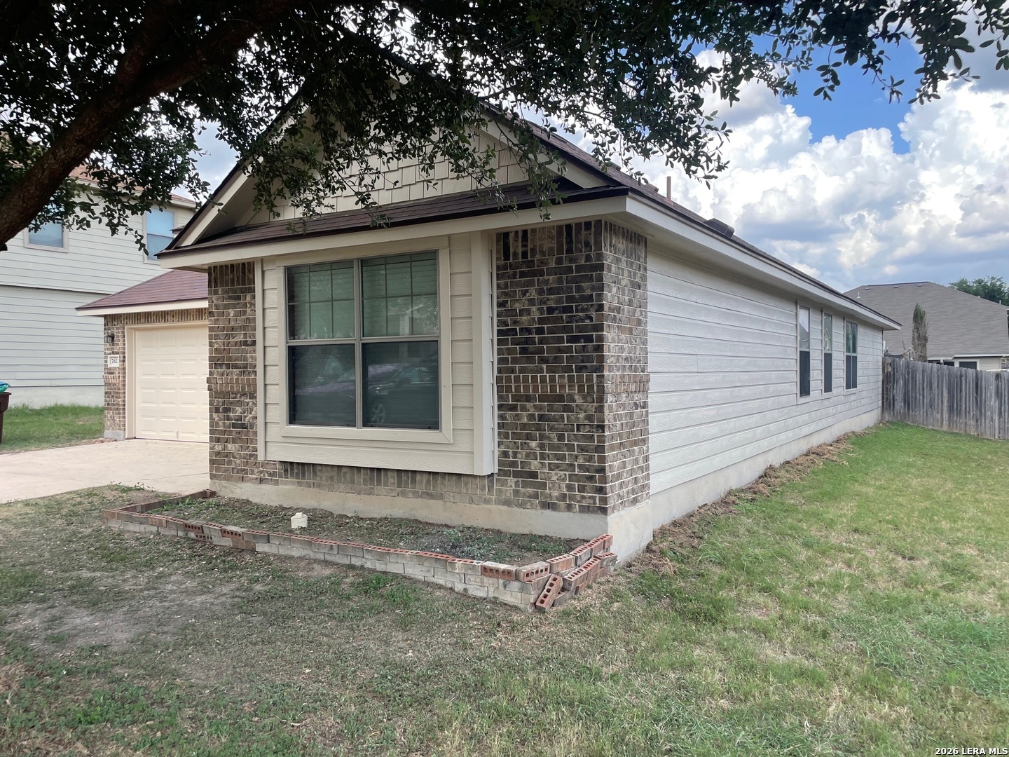 7623 Sterling Manor Converse TX 78109