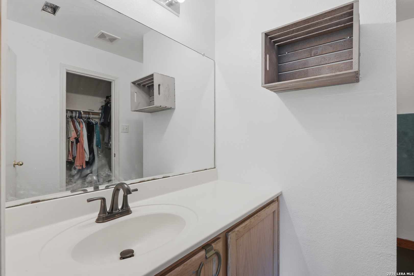 10702 Shaencrossing San Antonio TX 78254