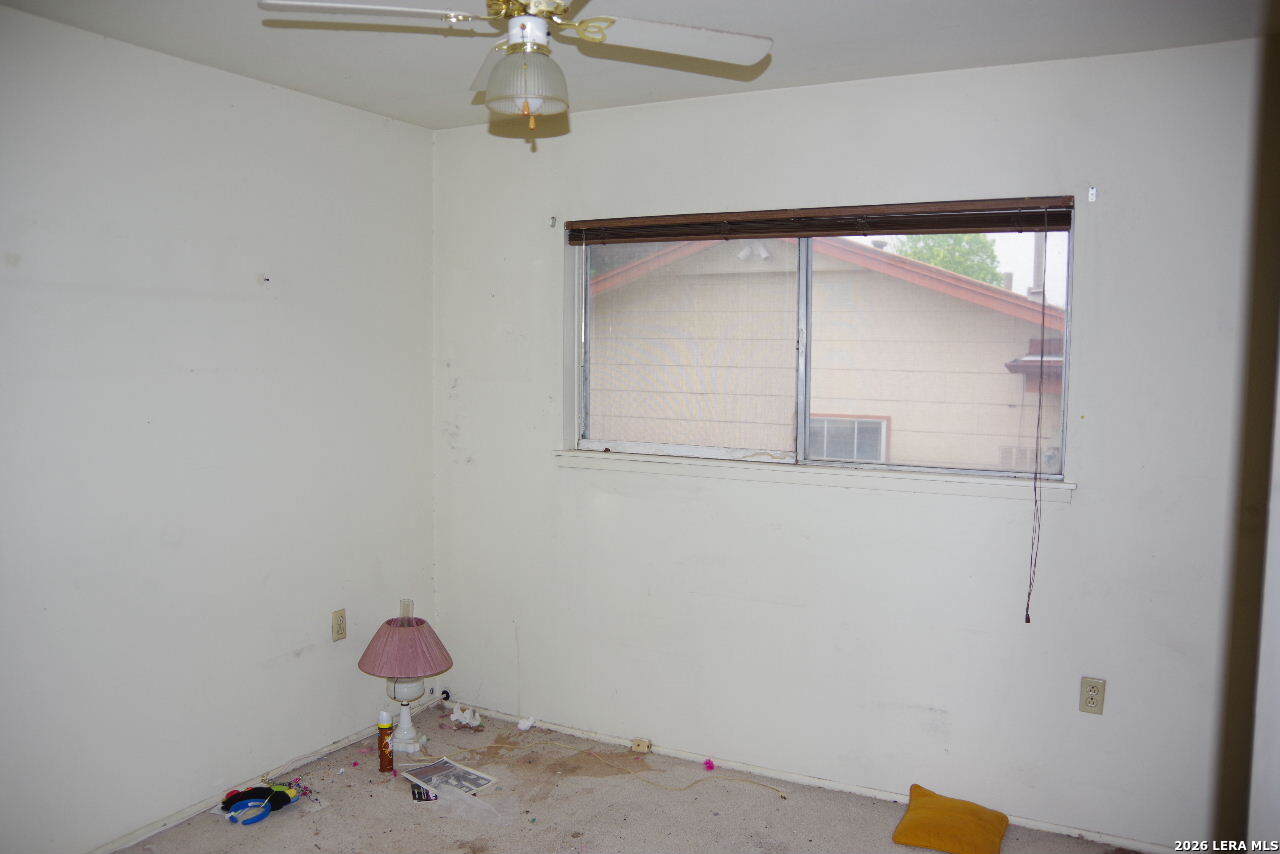 7405 Leading Oaks Live Oak TX 78233