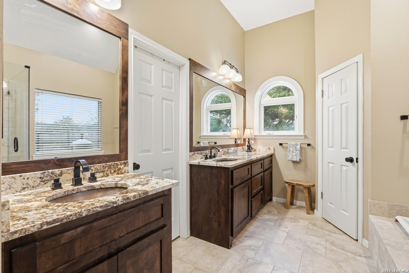7380 Rolling Acres Trail Fair Oaks Ranch TX 78015