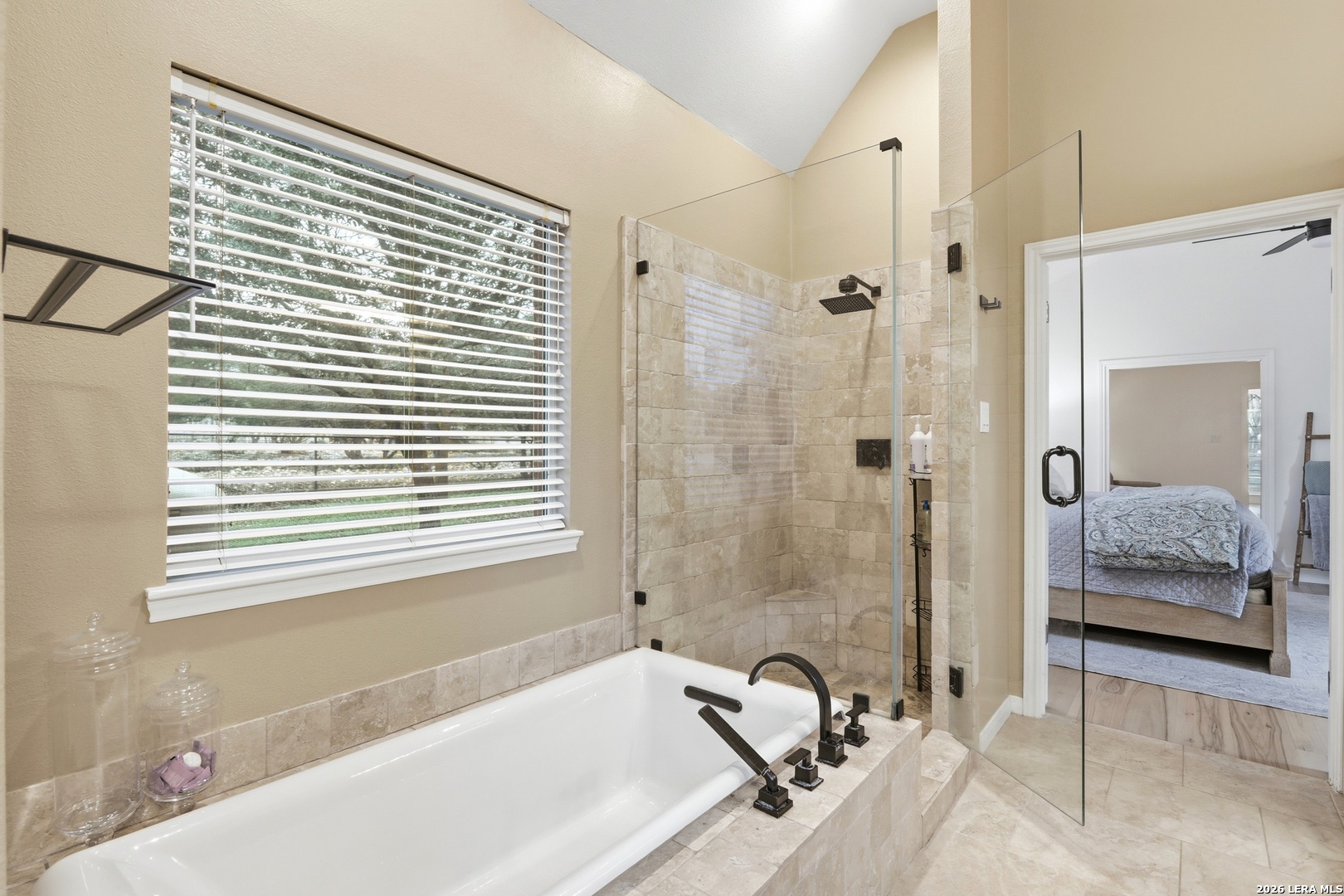 7380 Rolling Acres Trail Fair Oaks Ranch TX 78015