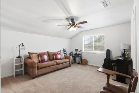 7380 Rolling Acres Trail Fair Oaks Ranch TX 78015