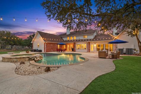 7380 Rolling Acres Trail Fair Oaks Ranch TX 78015