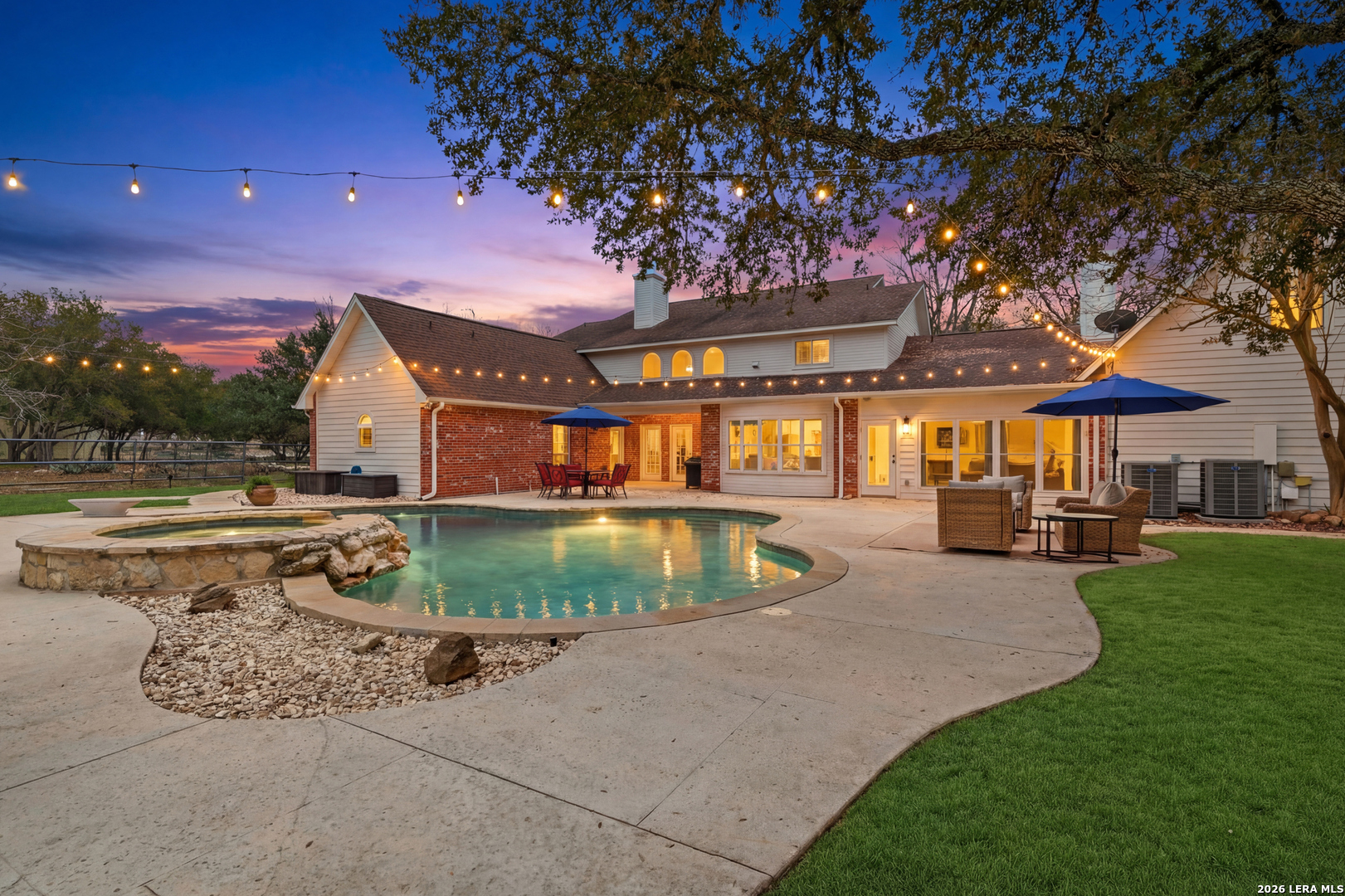7380 Rolling Acres Trail Fair Oaks Ranch TX 78015