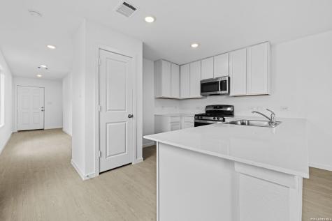 12631 Kathleen Street San Antonio TX 78152