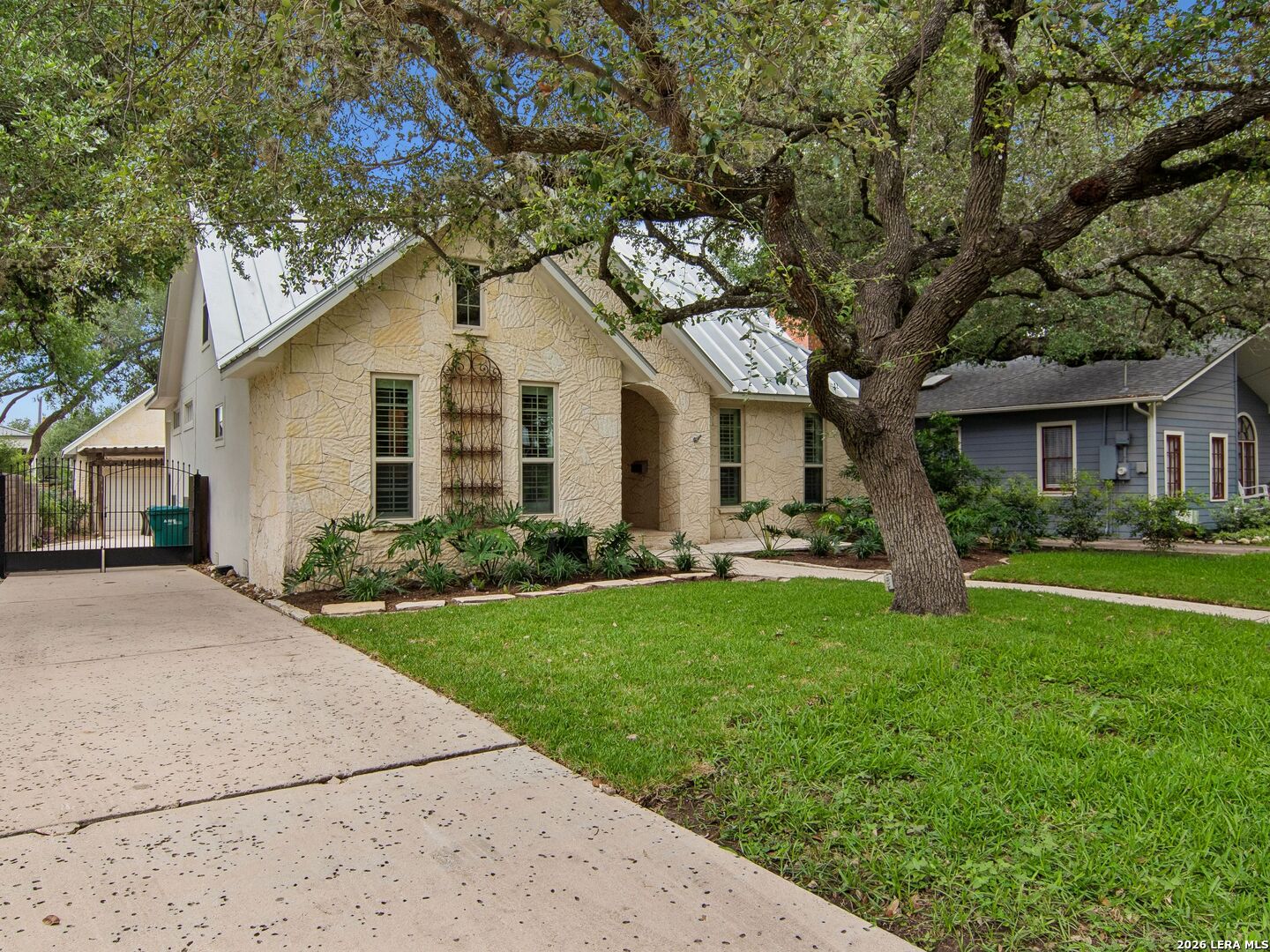 310 Castano Avenue Alamo Heights TX 78209