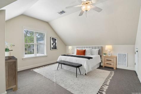 310 Castano Avenue Alamo Heights TX 78209