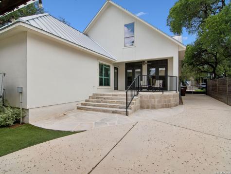 310 Castano Avenue Alamo Heights TX 78209