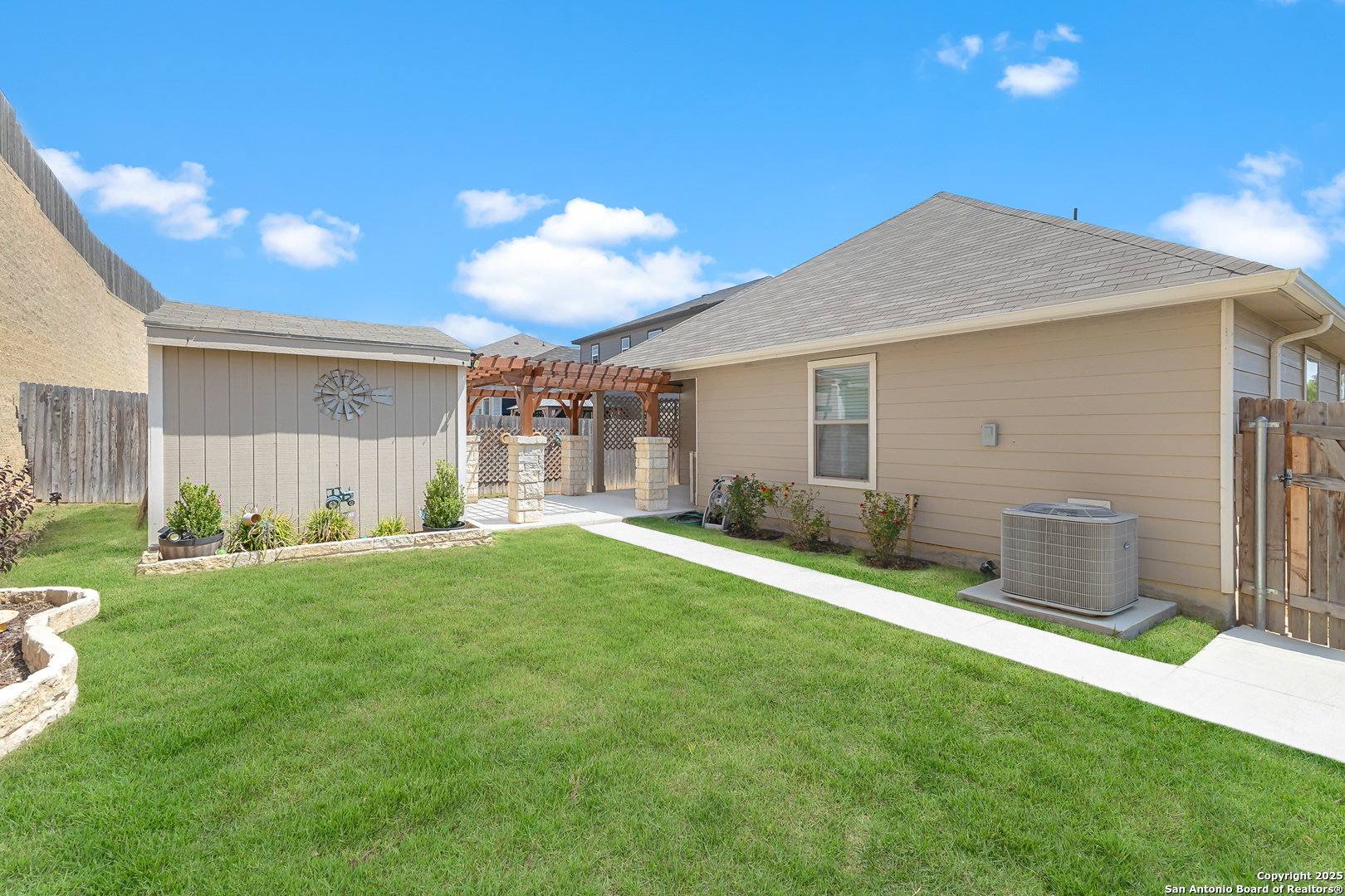 11125 Charismatic San Antonio TX 78245