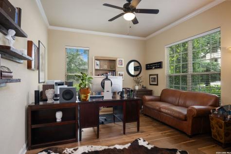 3102 Spider Lily San Antonio TX 78258