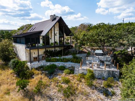 320 Overland Trail W Hunt TX 78024