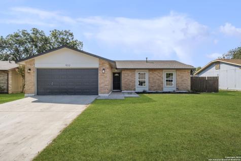 922 Hayloft Lane San Antonio TX 78245