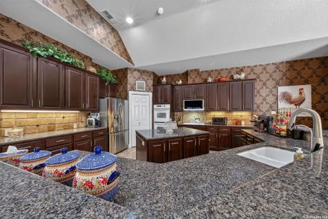 11 Westerleigh San Antonio TX 78218