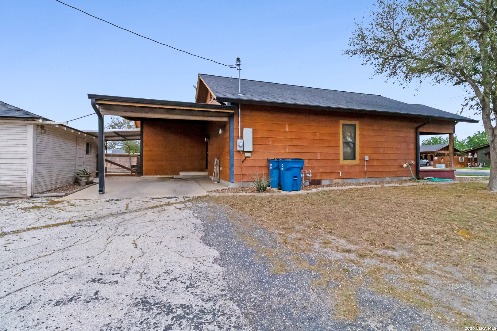 201 Brinkoeter Street Poth TX 78147