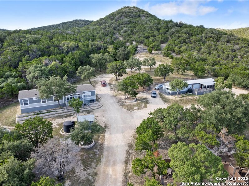 1999 Oil Well Pipe Creek TX 78063