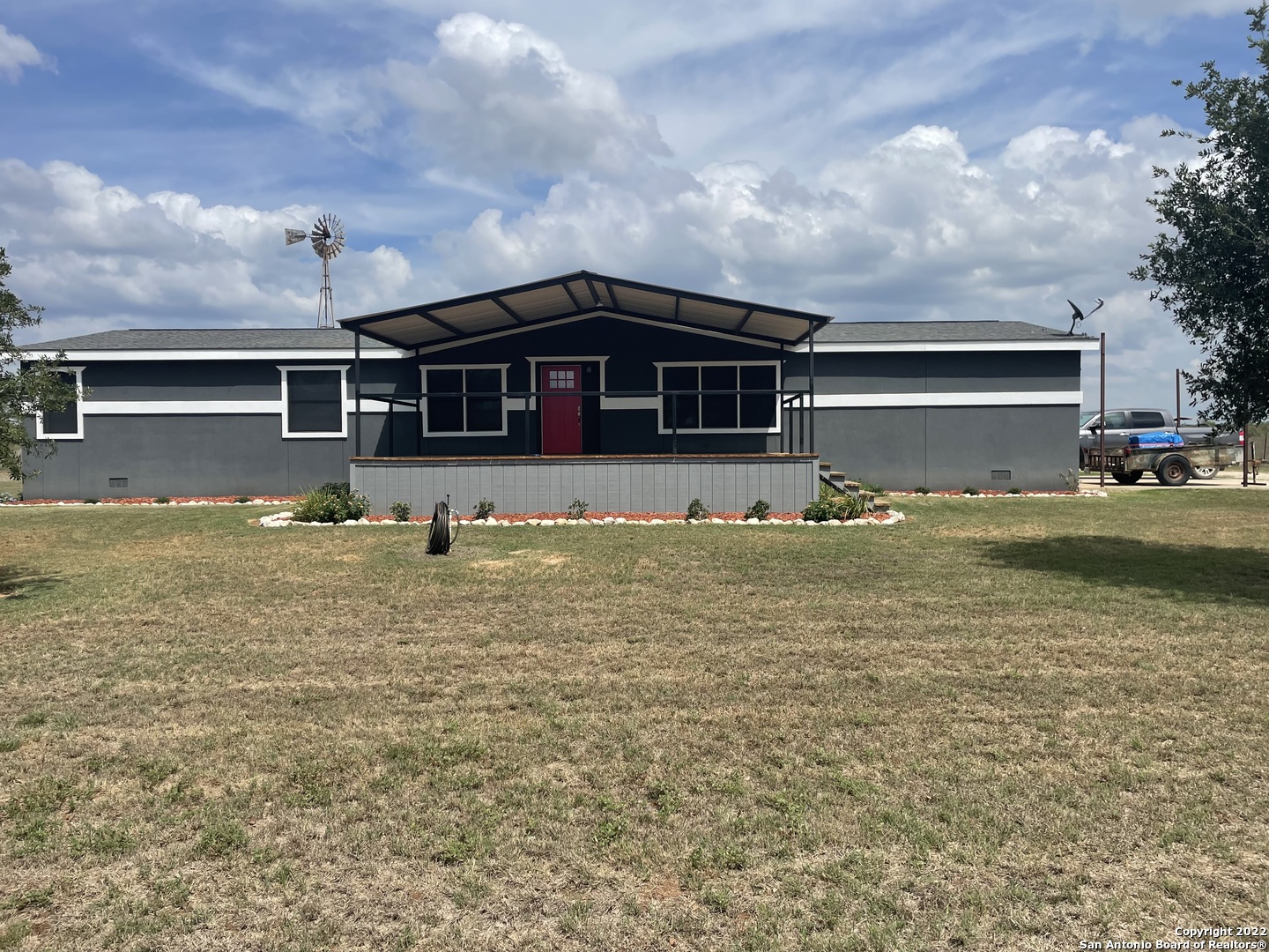 2625 County Road 329 Jourdanton TX 78026