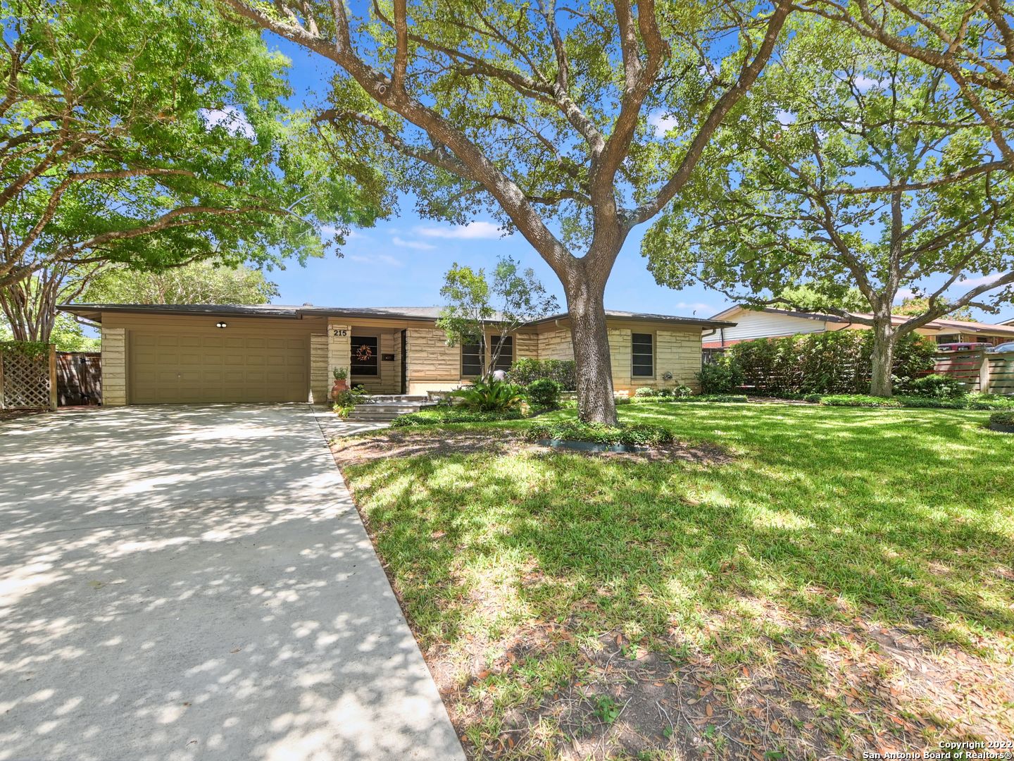 215 Maplewood Lane San Antonio TX 78216