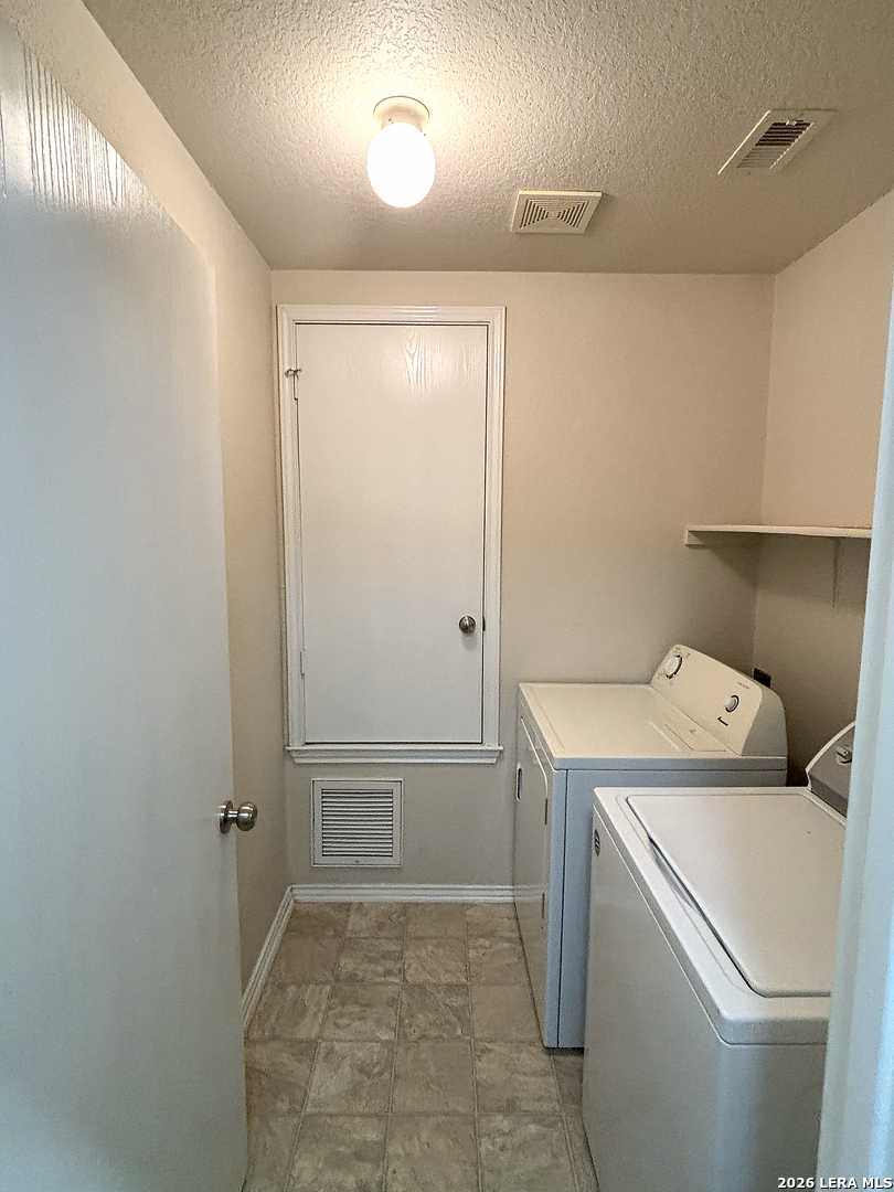 6726 Benke Farm San Antonio TX 78239