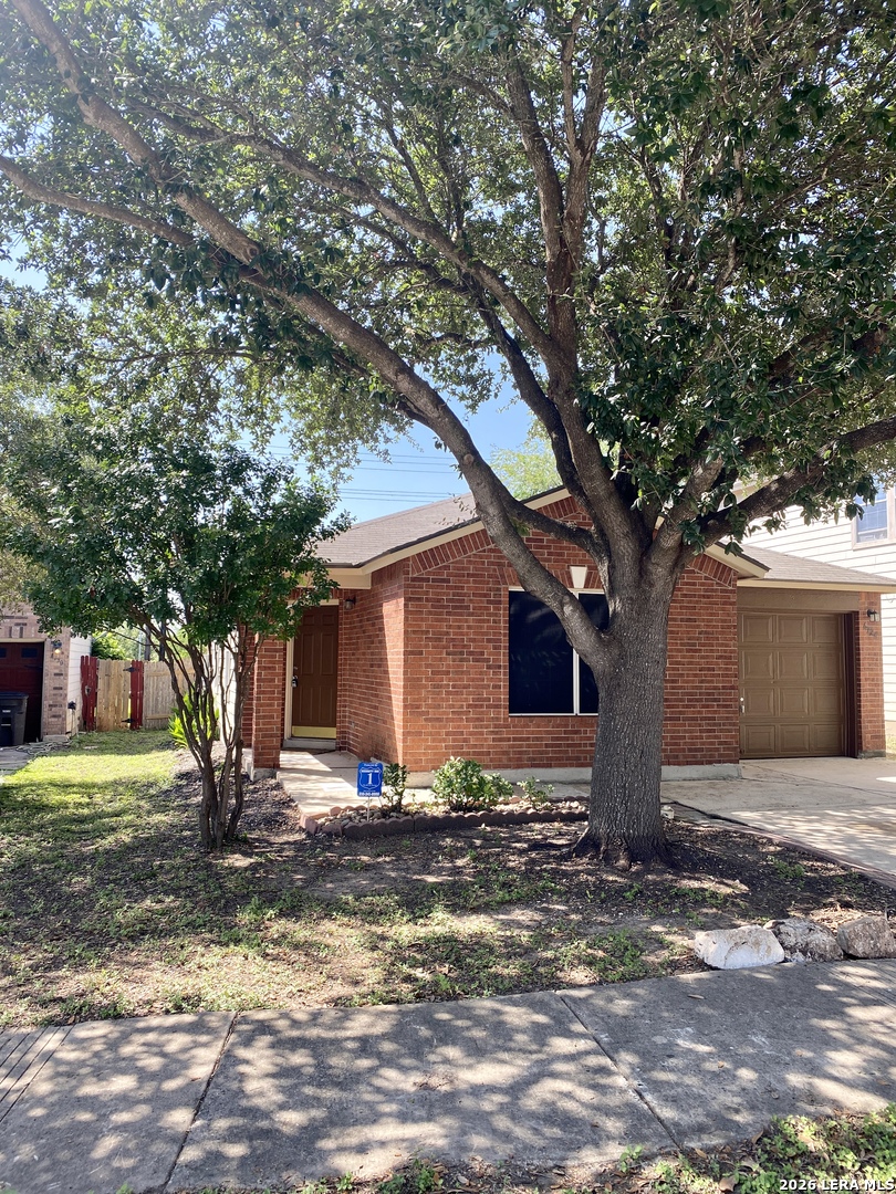6726 Benke Farm San Antonio TX 78239