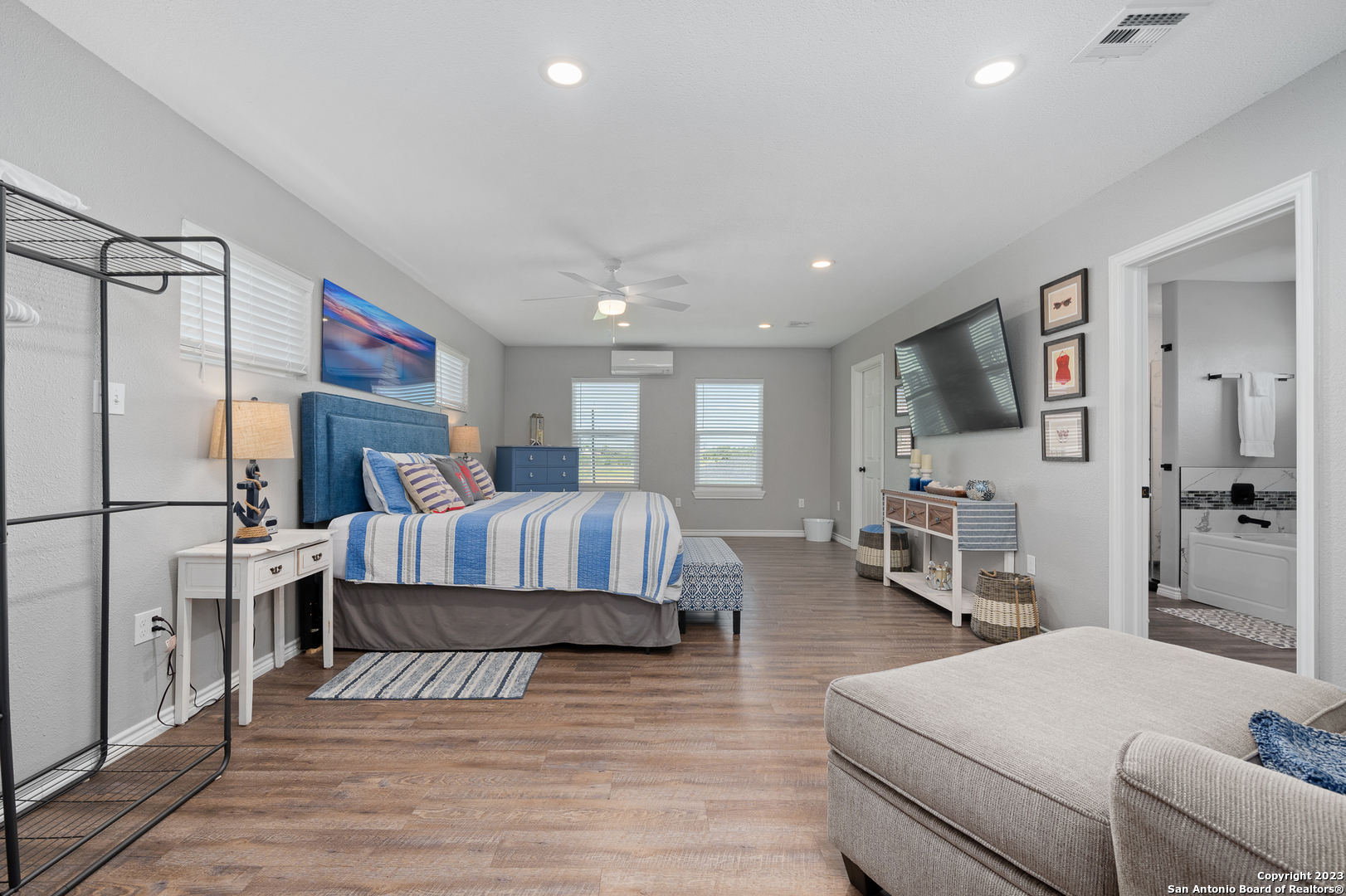 2001-2003 S Doughty Rockport TX 78382