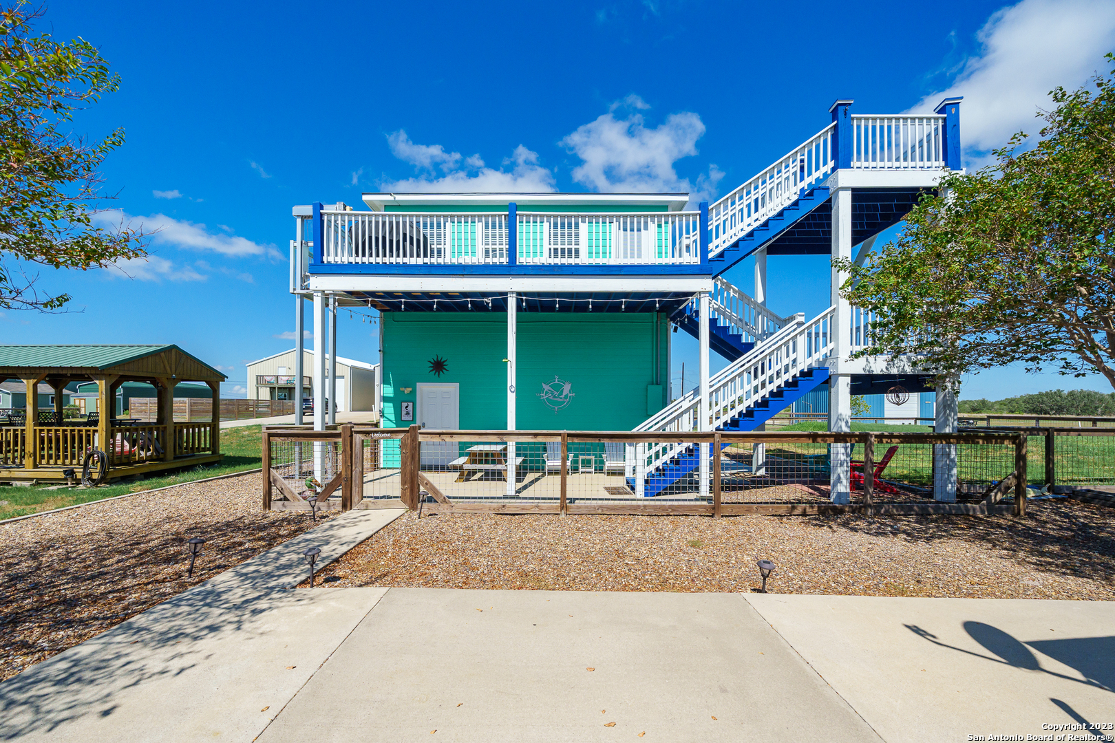 2001-2003 S Doughty Rockport TX 78382