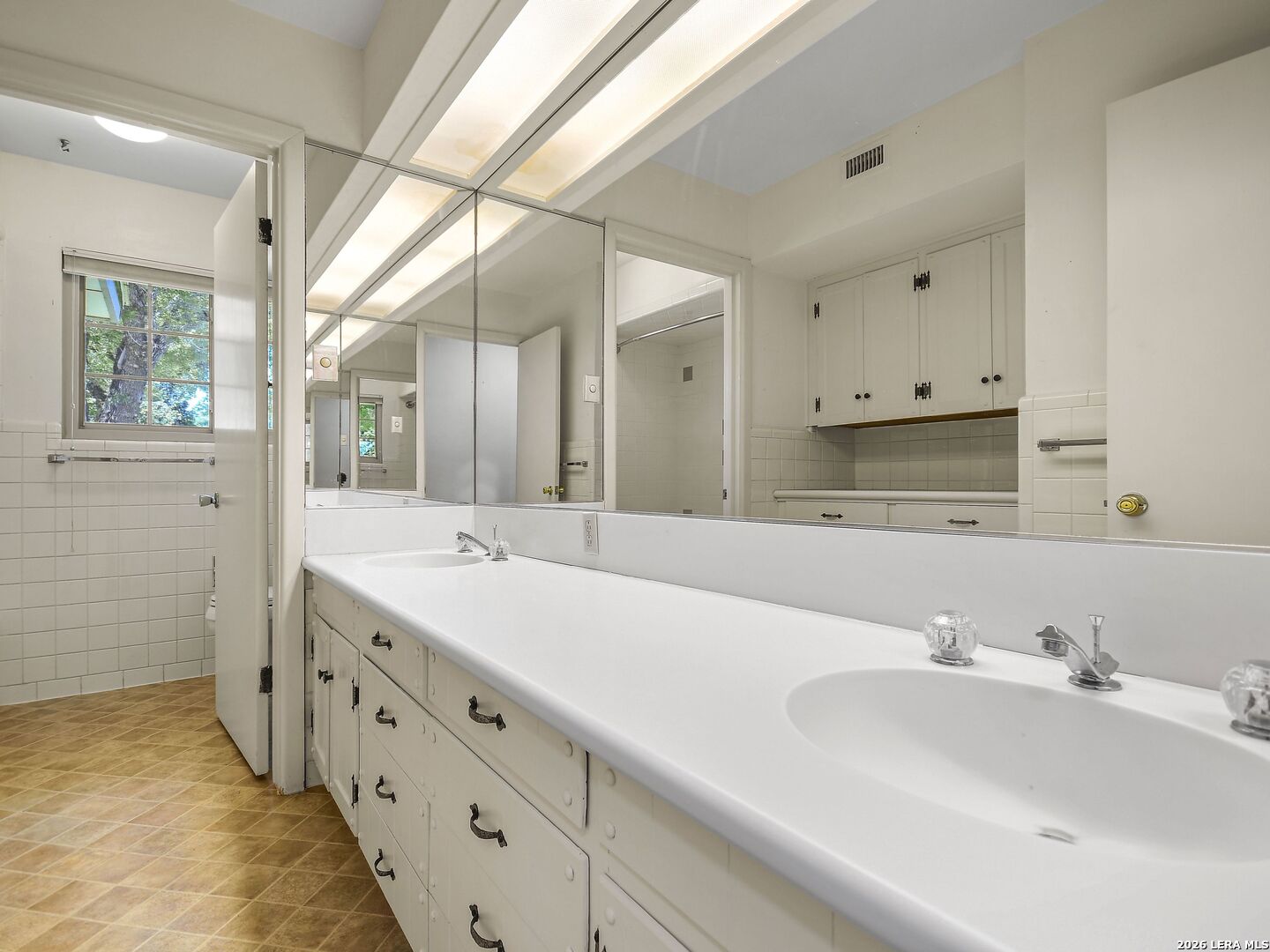 134 Meadowood Lane San Antonio TX 78216