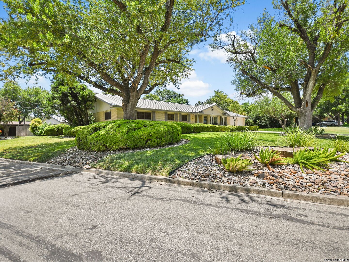 134 Meadowood Lane San Antonio TX 78216