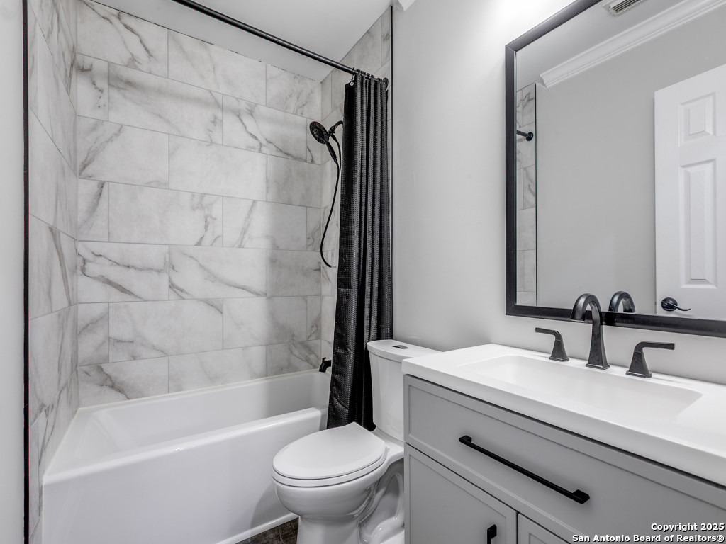 2047 Ellison San Antonio TX 78245