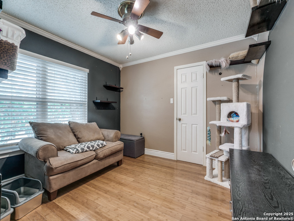 2047 Ellison San Antonio TX 78245