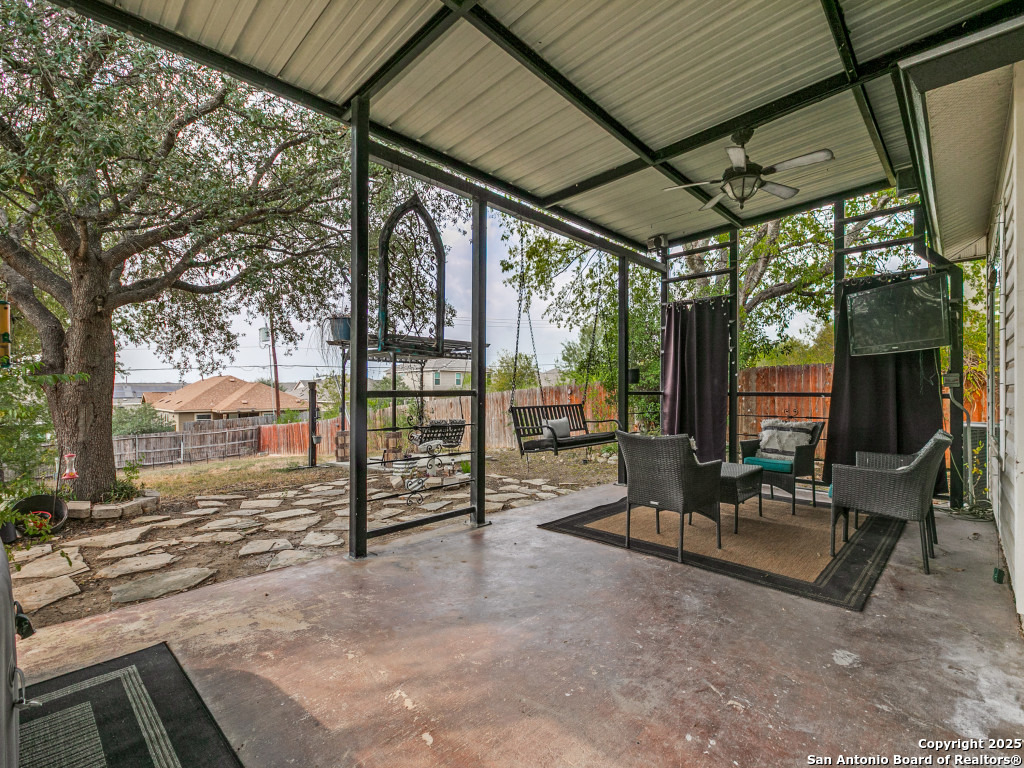2047 Ellison San Antonio TX 78245