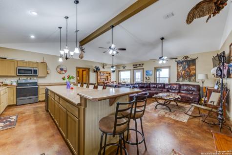 2217 County Road 412 Stockdale TX 78160