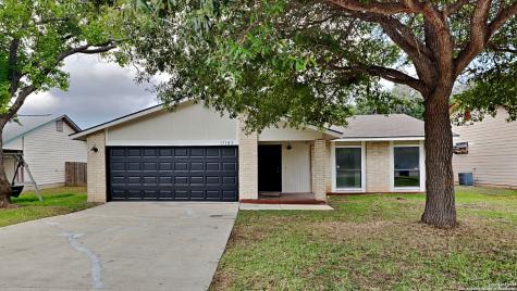17143 Vista Oaks Drive San Antonio TX 78247