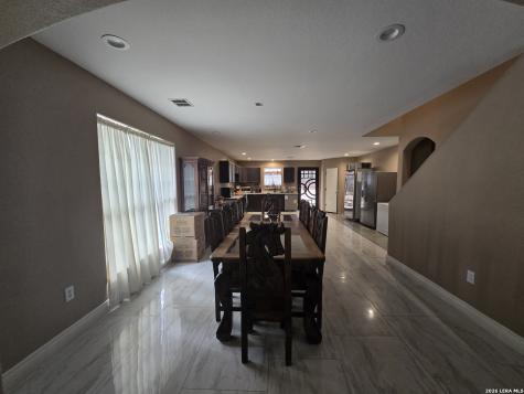 420 Highlands Poteet TX 78065