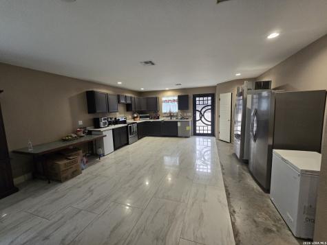 420 Highlands Poteet TX 78065