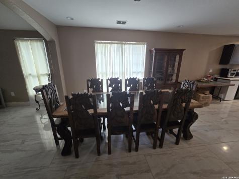 420 Highlands Poteet TX 78065
