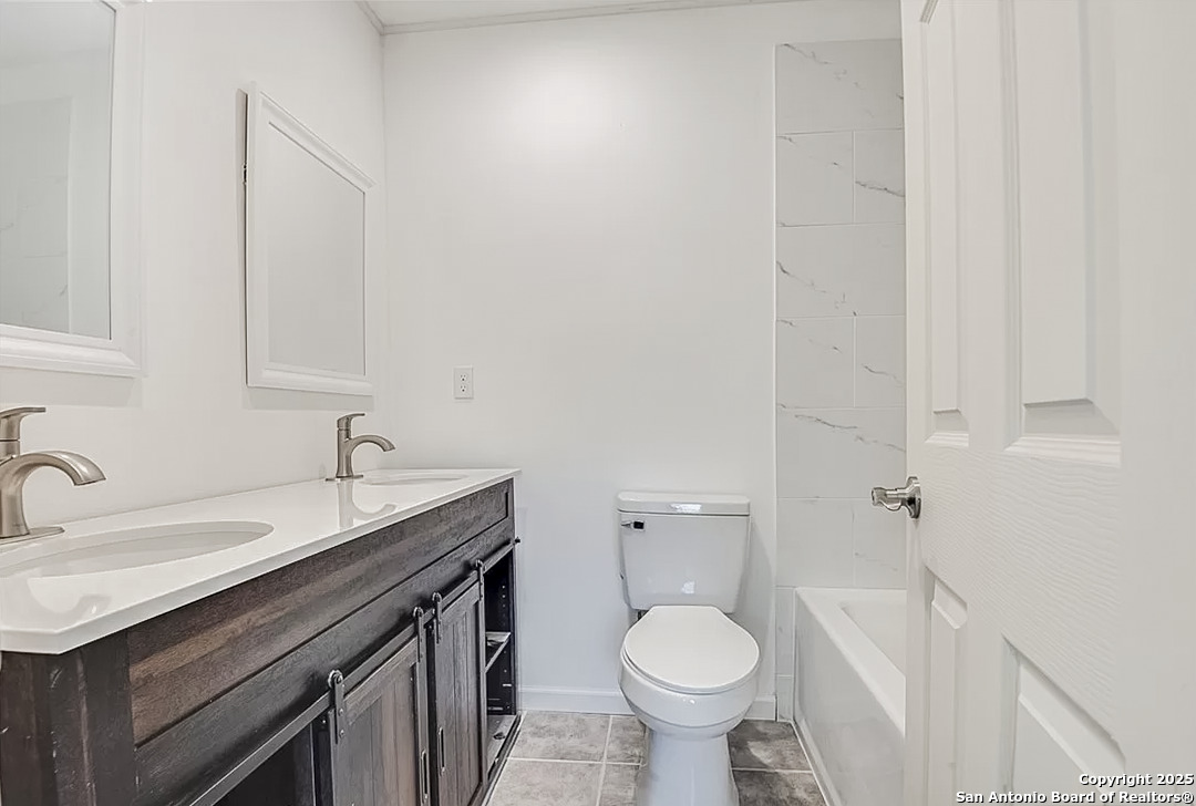 1668 Lakeview Canyon Lake TX 78133